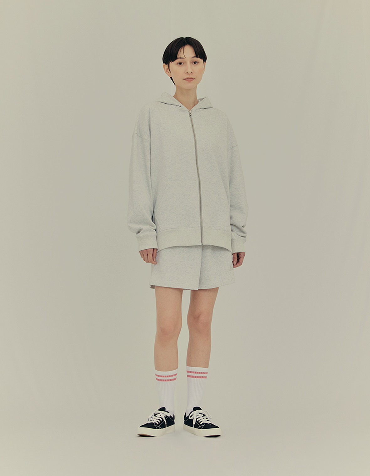 SWEAT SHORTS