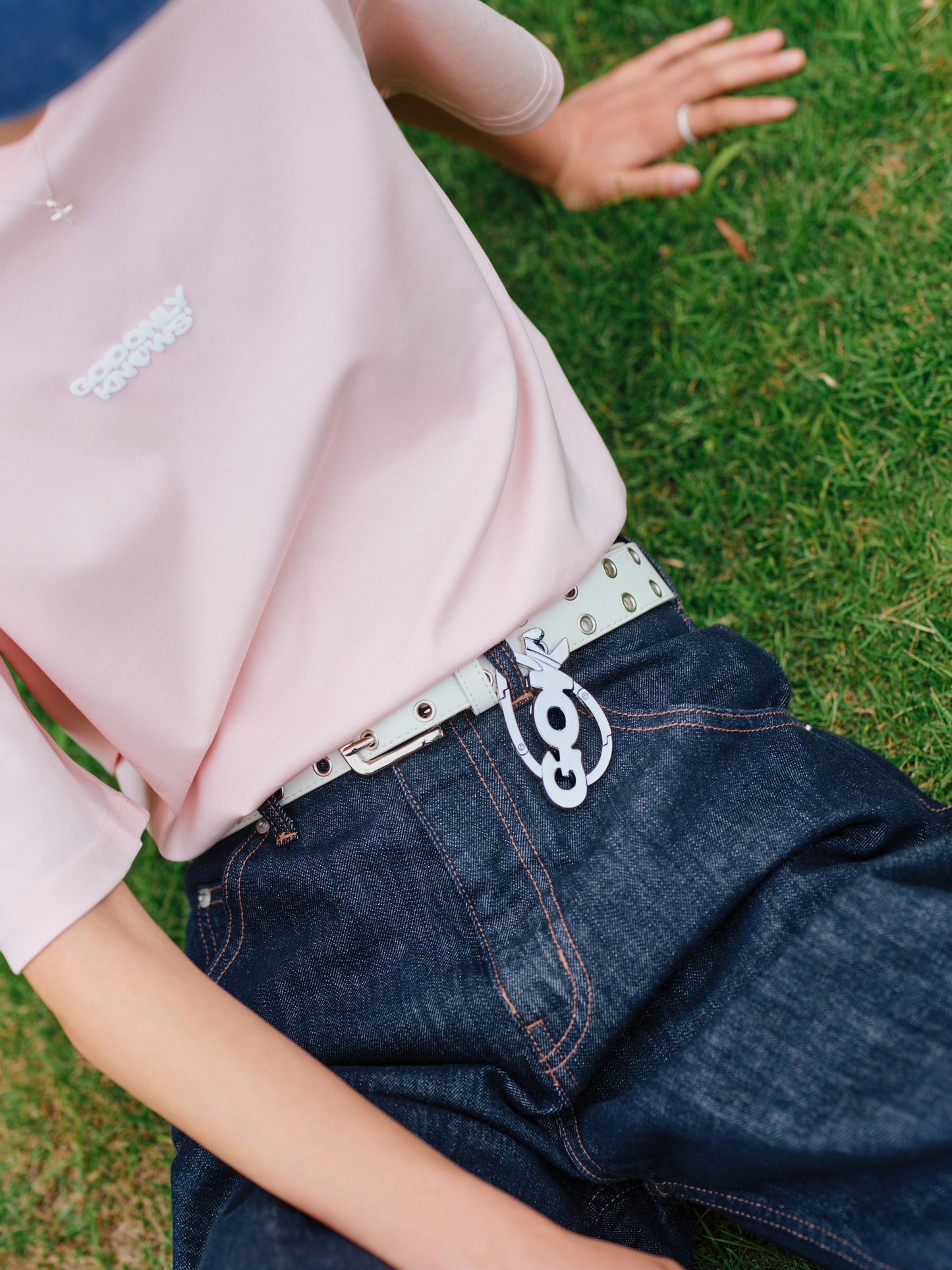 TEAR LOGO CARABINER