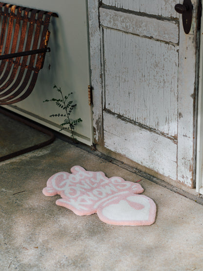 GOK TAGGING LOGO RUG