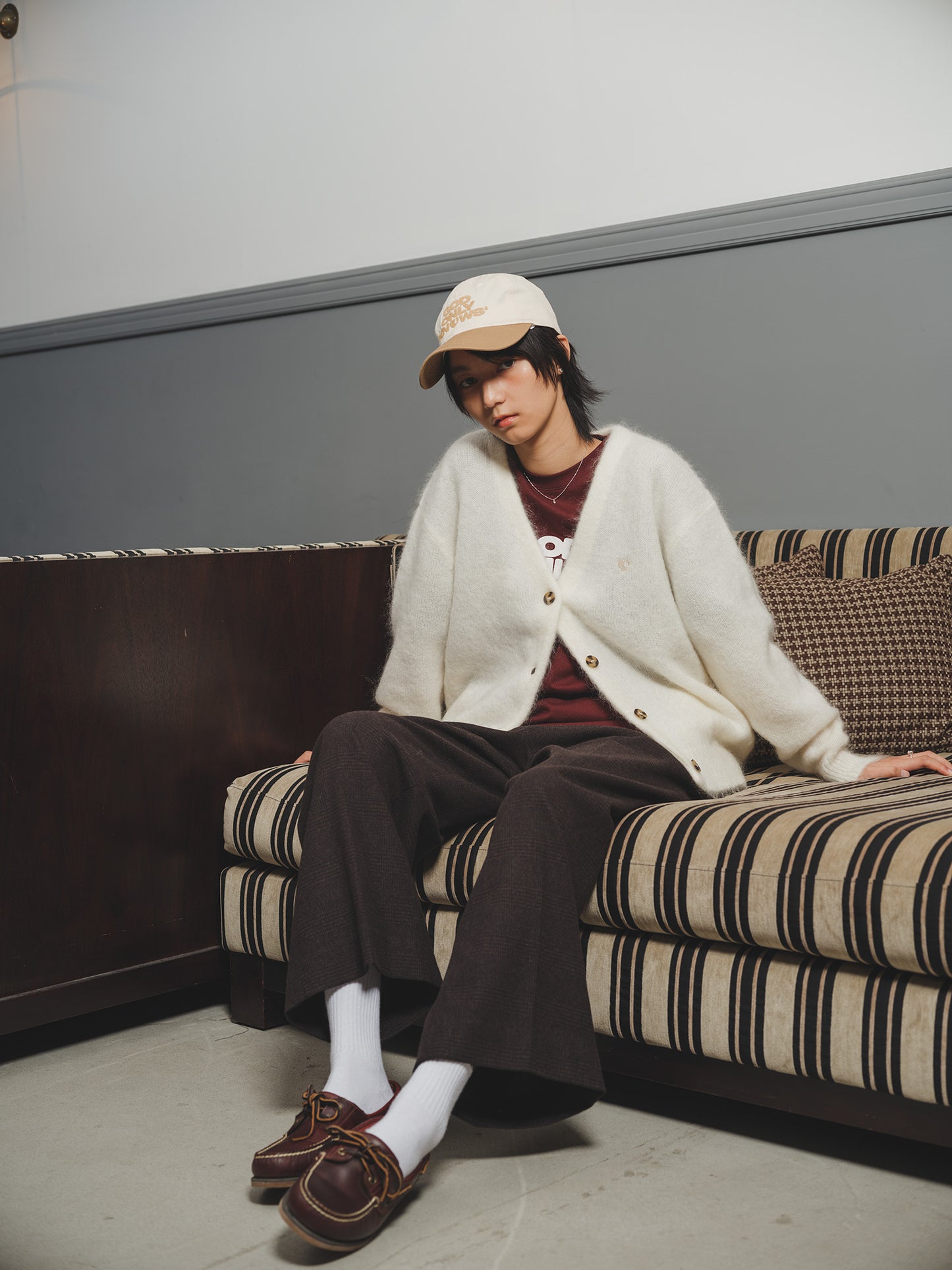 BACK LOGO MOHAIR CARDIGAN