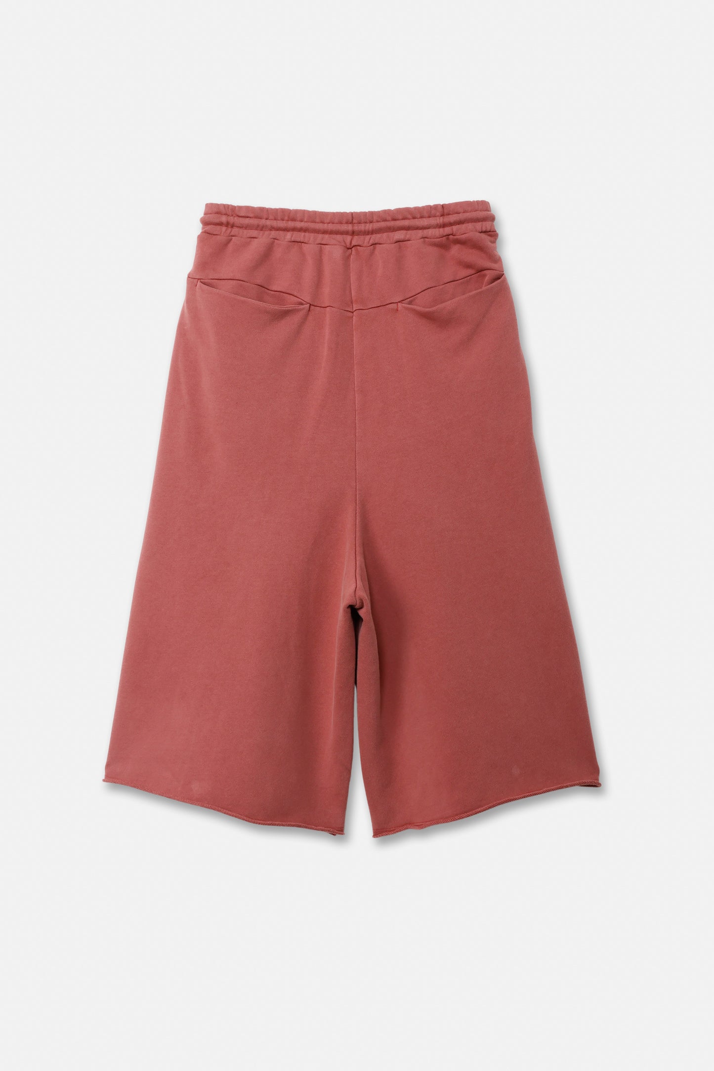 CROPPED PIGMENT SHORT